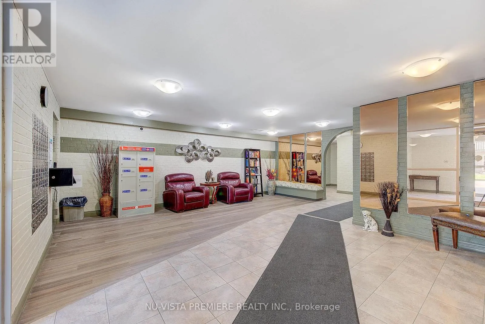 602 - 1102 JALNA BOULEVARD, #602