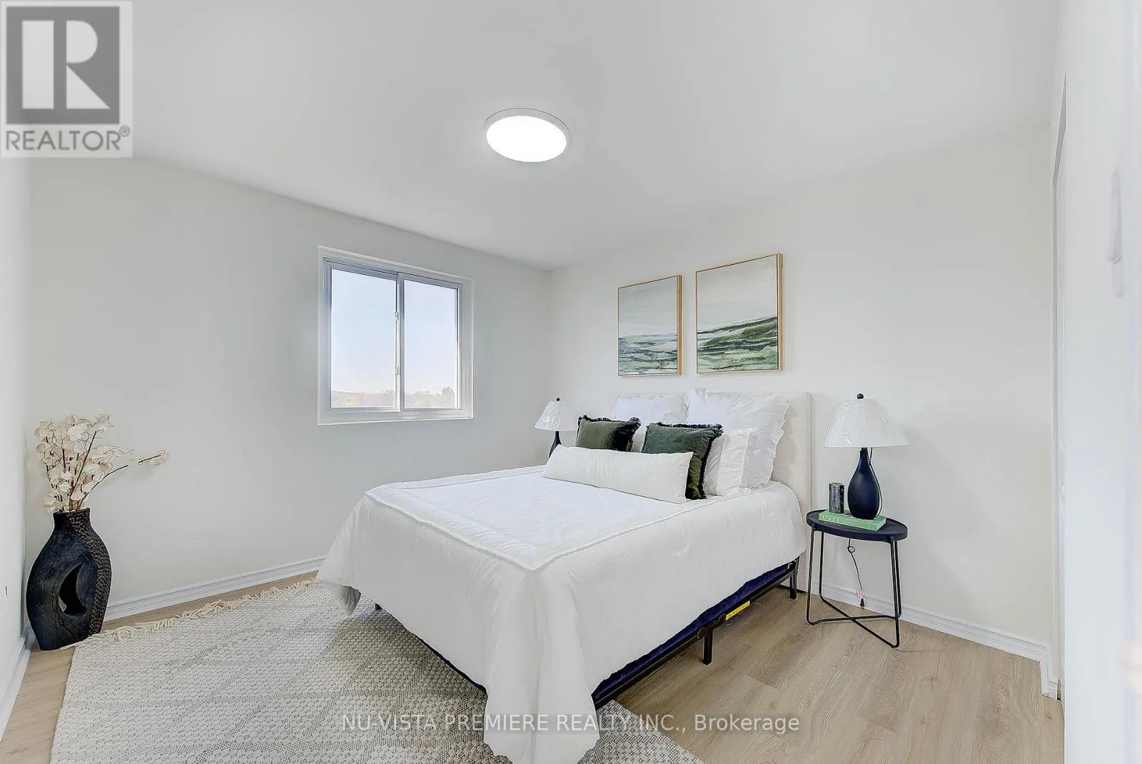602 - 1102 JALNA BOULEVARD, #602