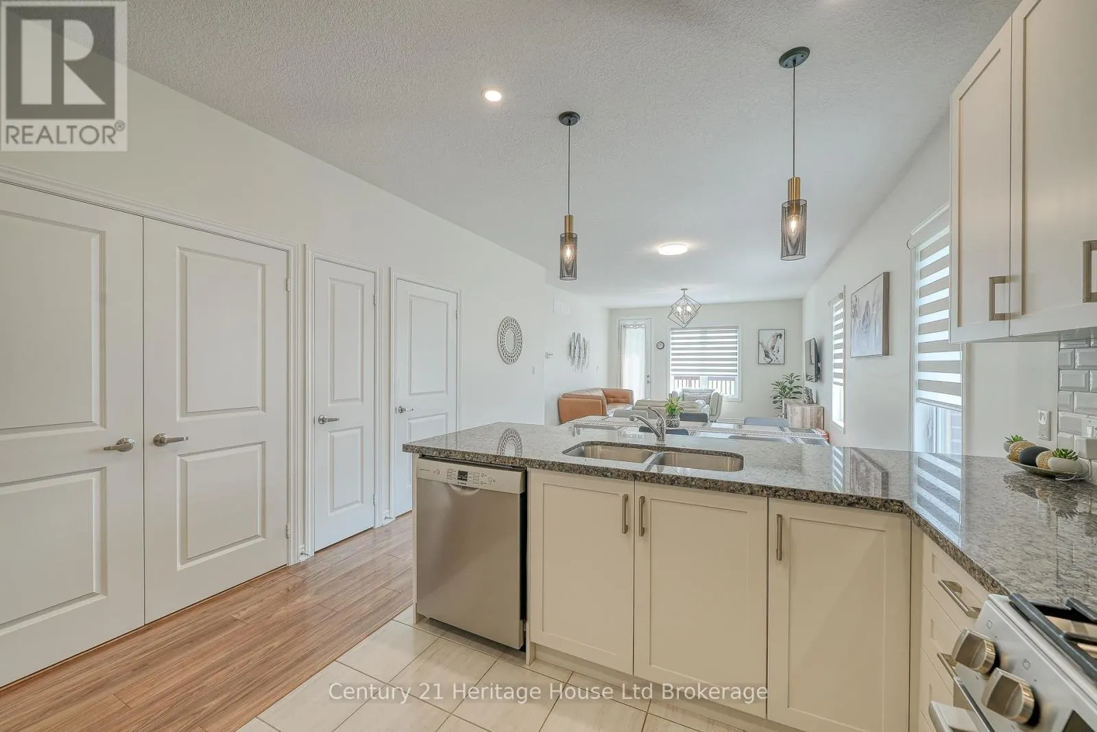 37 HARVEST AVENUE