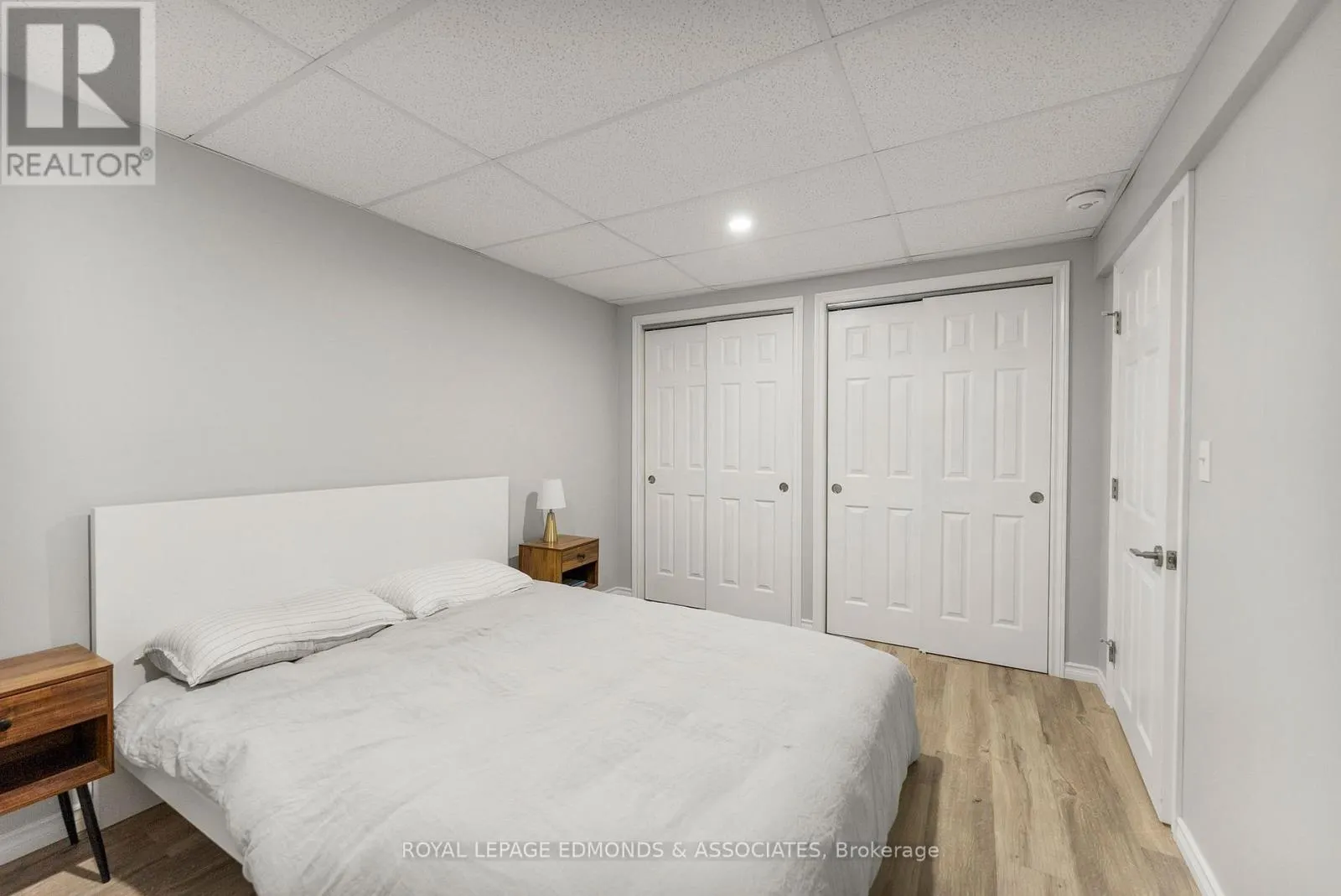 358 LACHLAN LANE