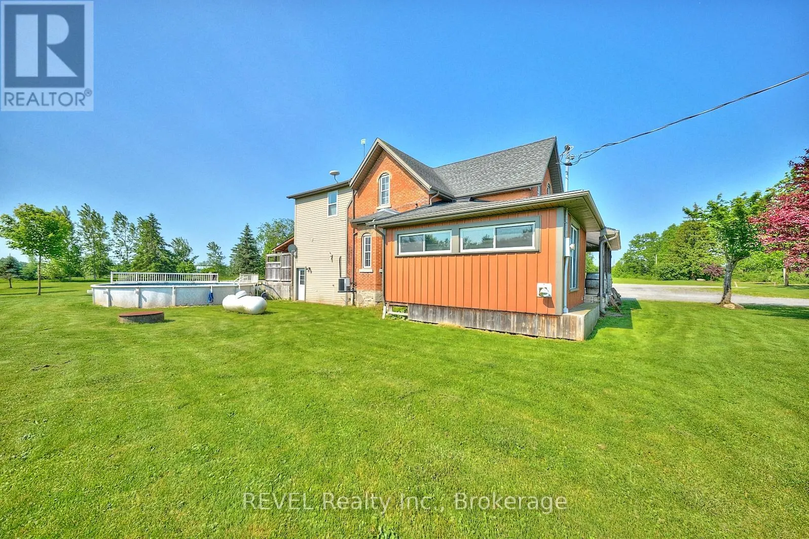 118 RIVER ROAD