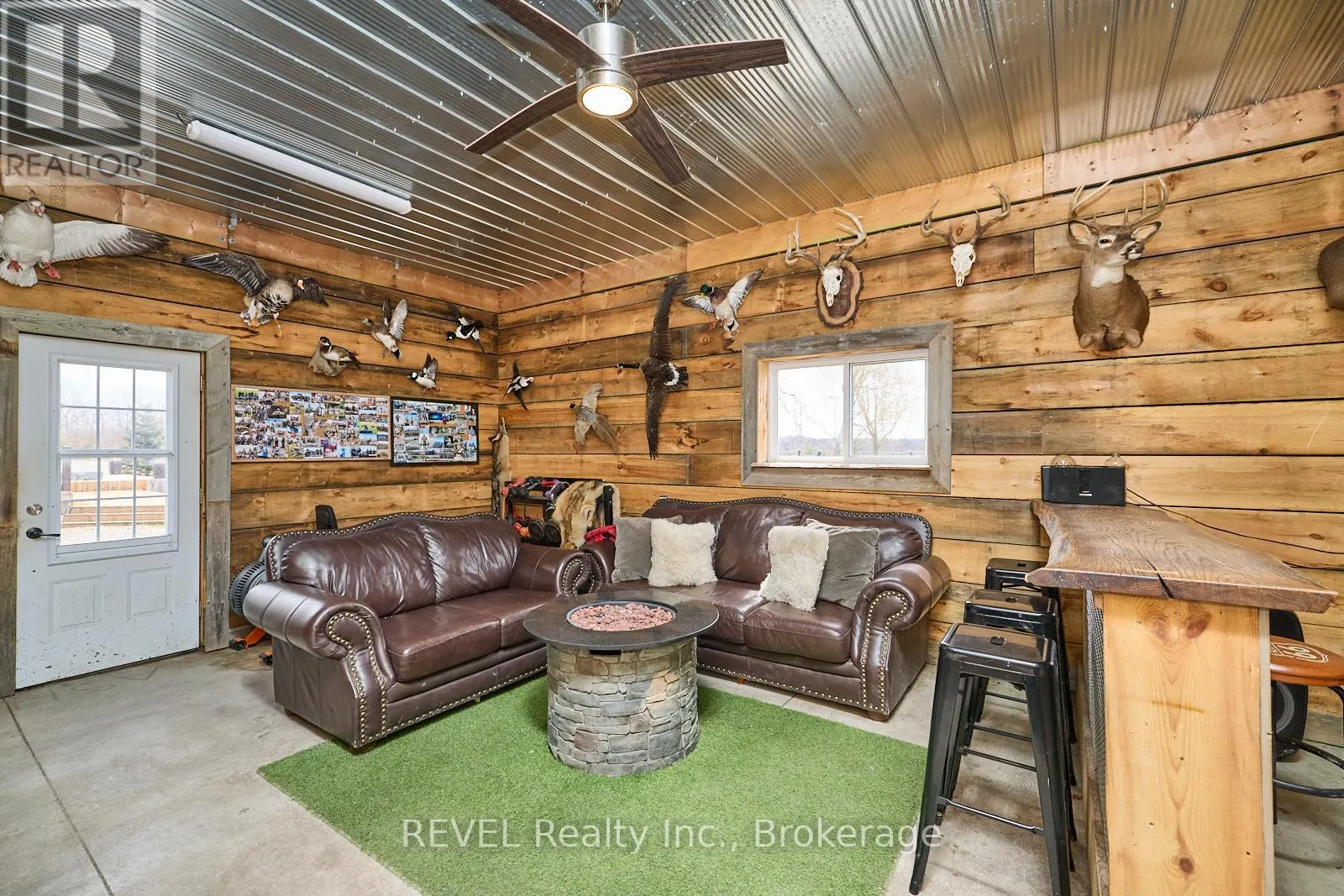 118 RIVER ROAD