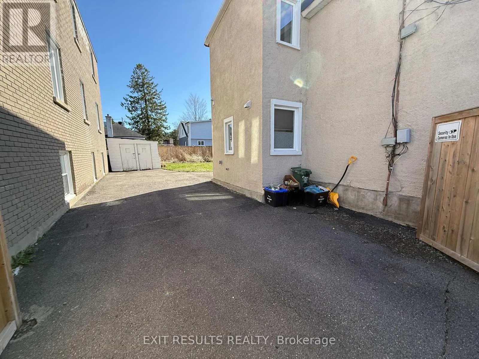 292 RICHELIEU AVENUE
