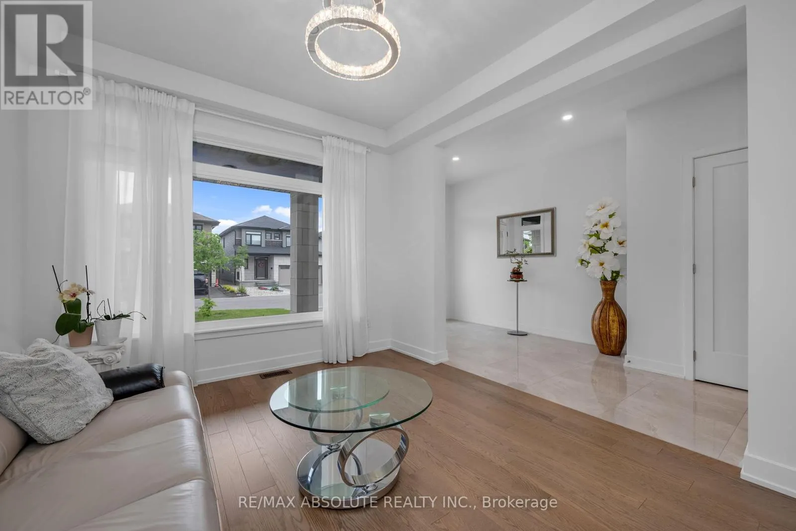 207 OSTERLEY WAY