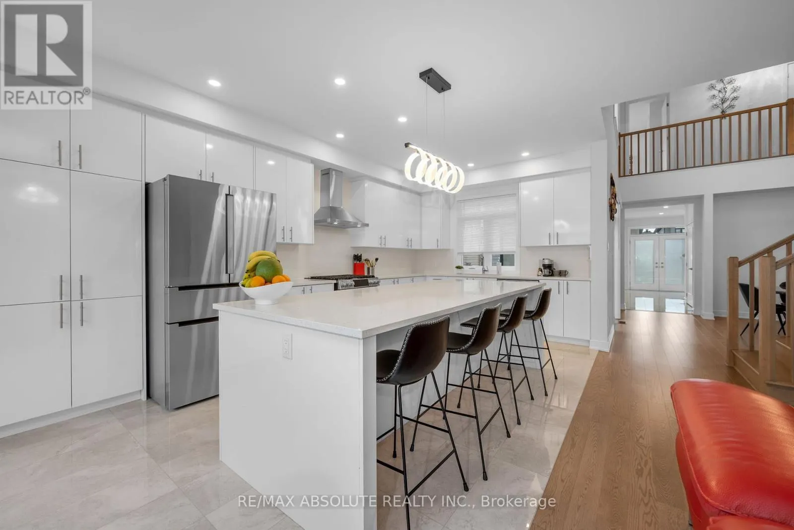 207 OSTERLEY WAY
