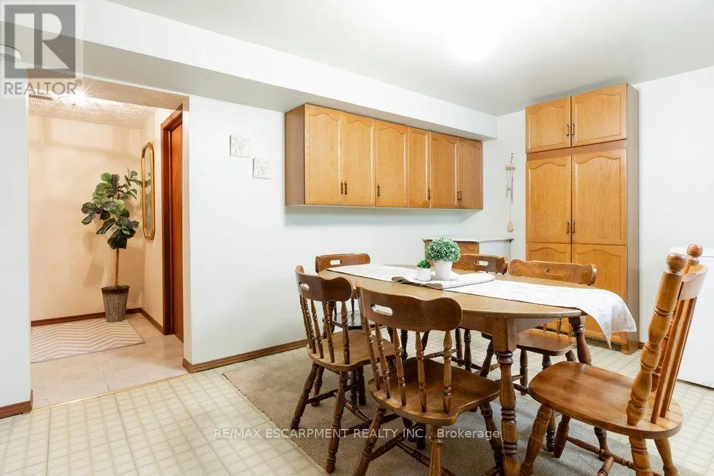 87 STRAWBERRY DRIVE