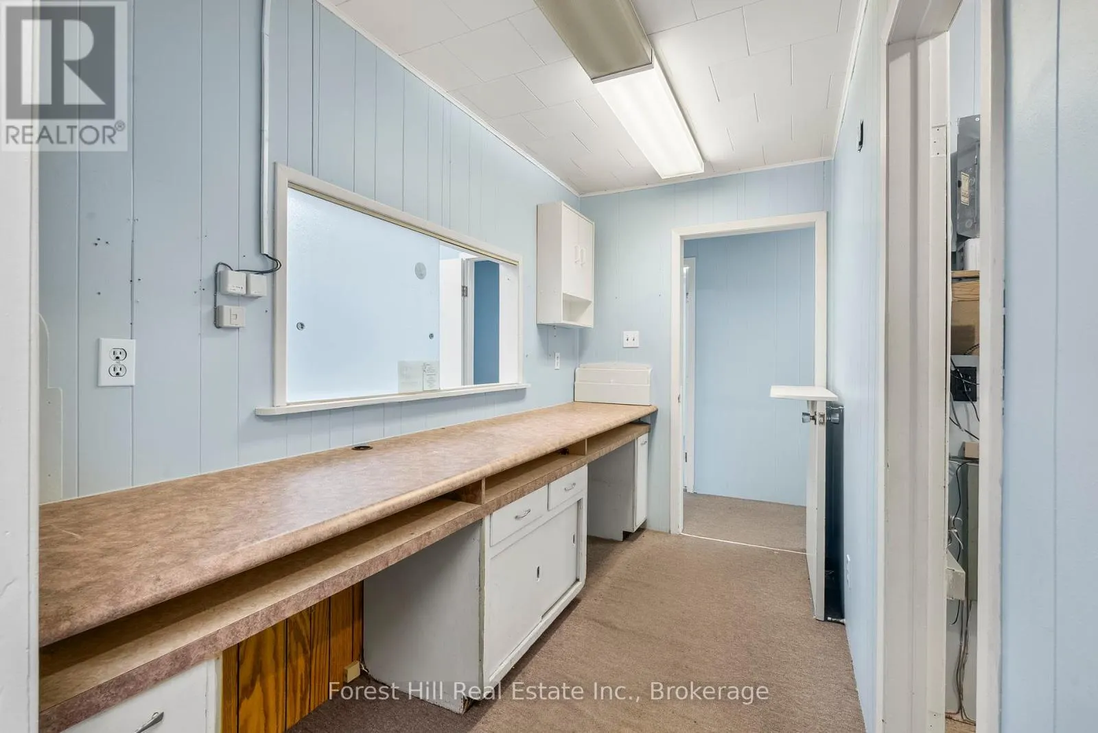 UNIT #5 - 868 3RD AVENUE E, #Unit #5