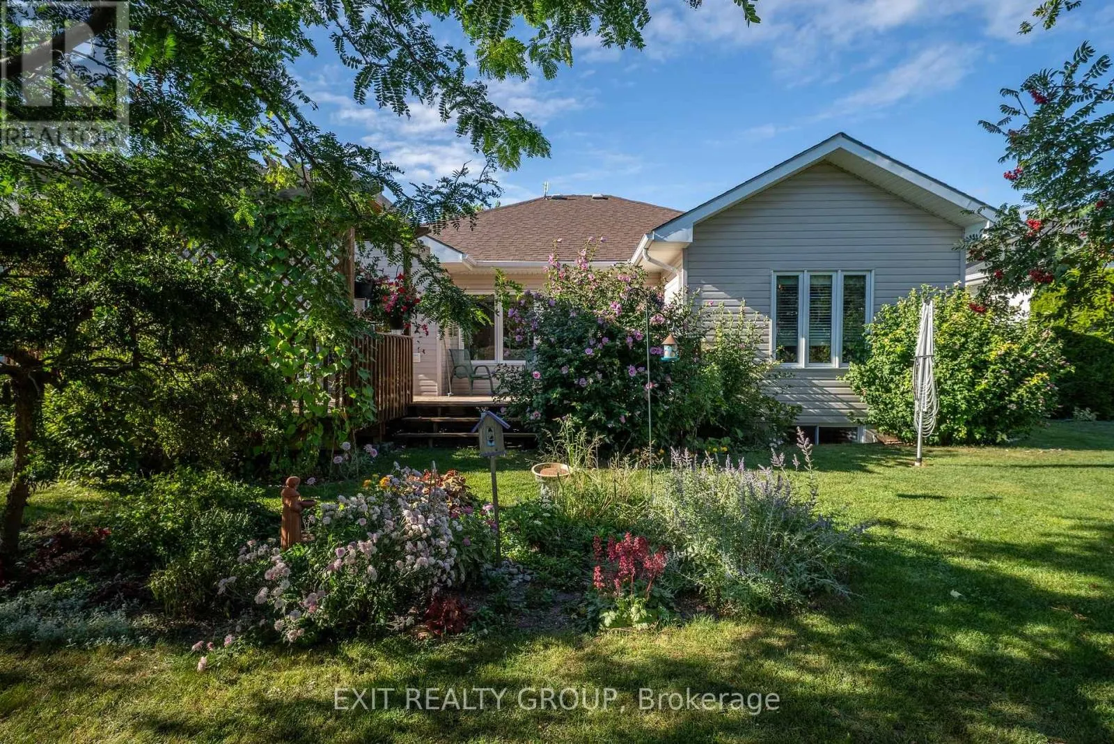 26 ALETHA DRIVE