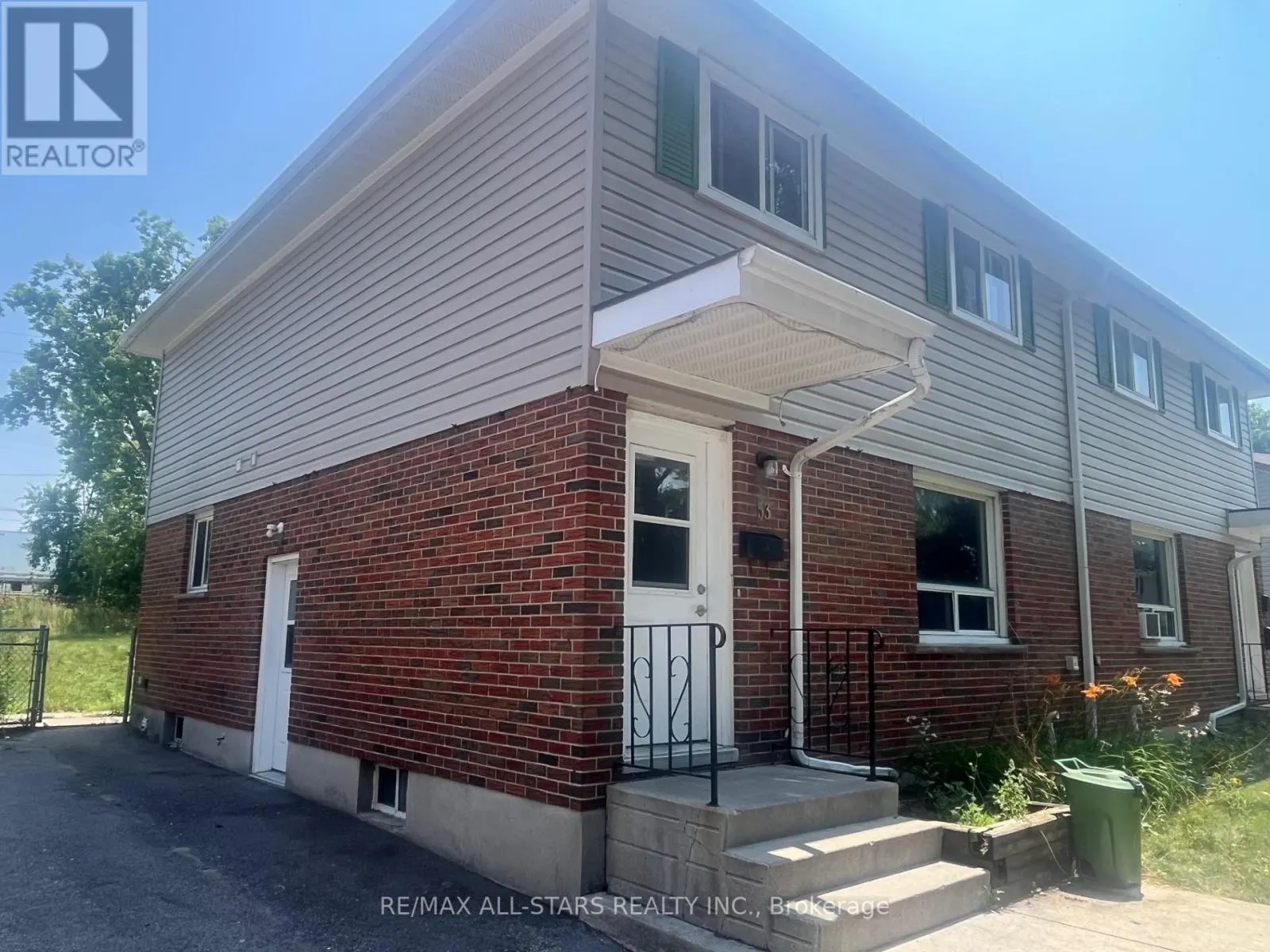 53 MARYKNOLL AVENUE
