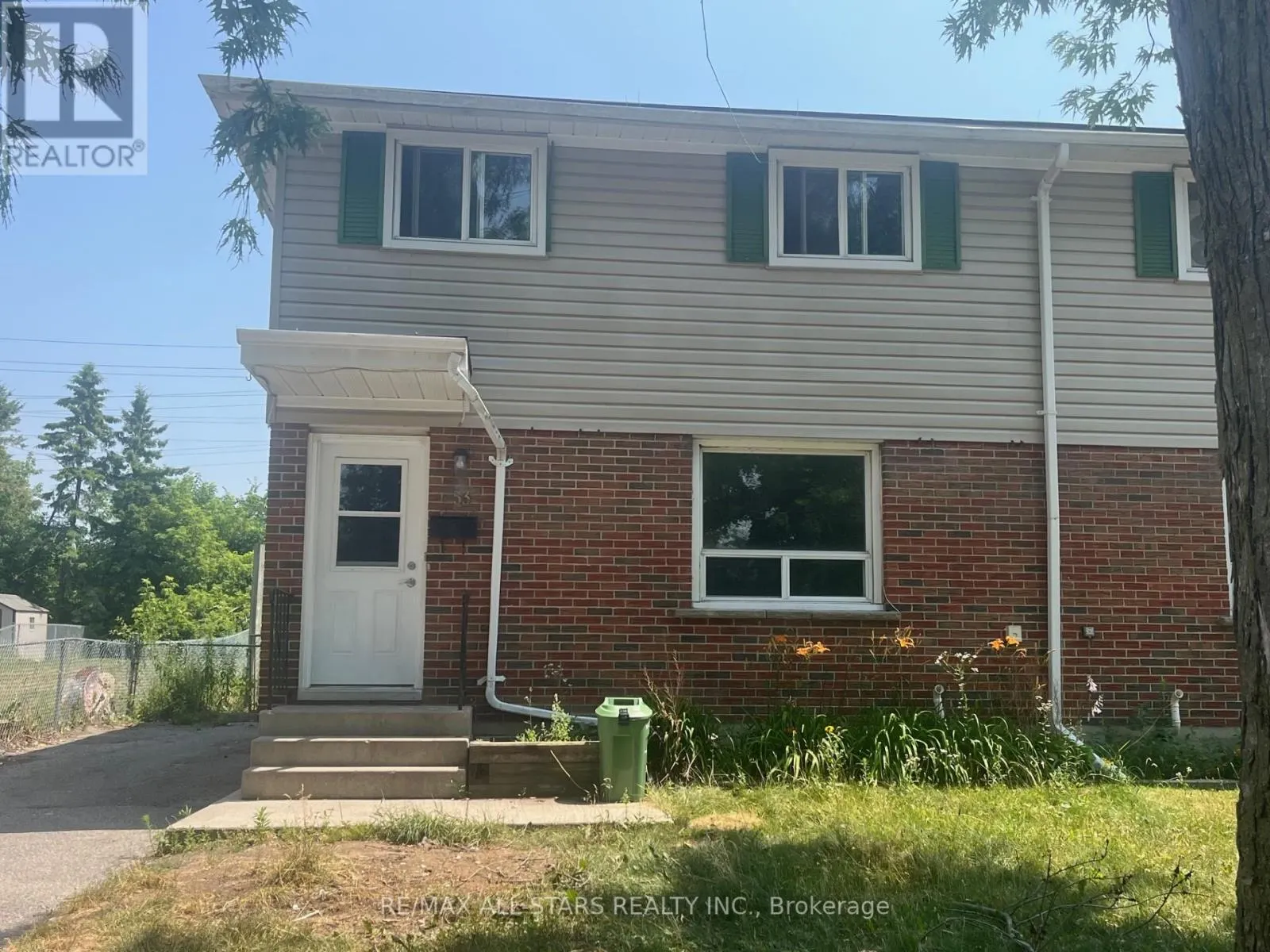 53 MARYKNOLL AVENUE
