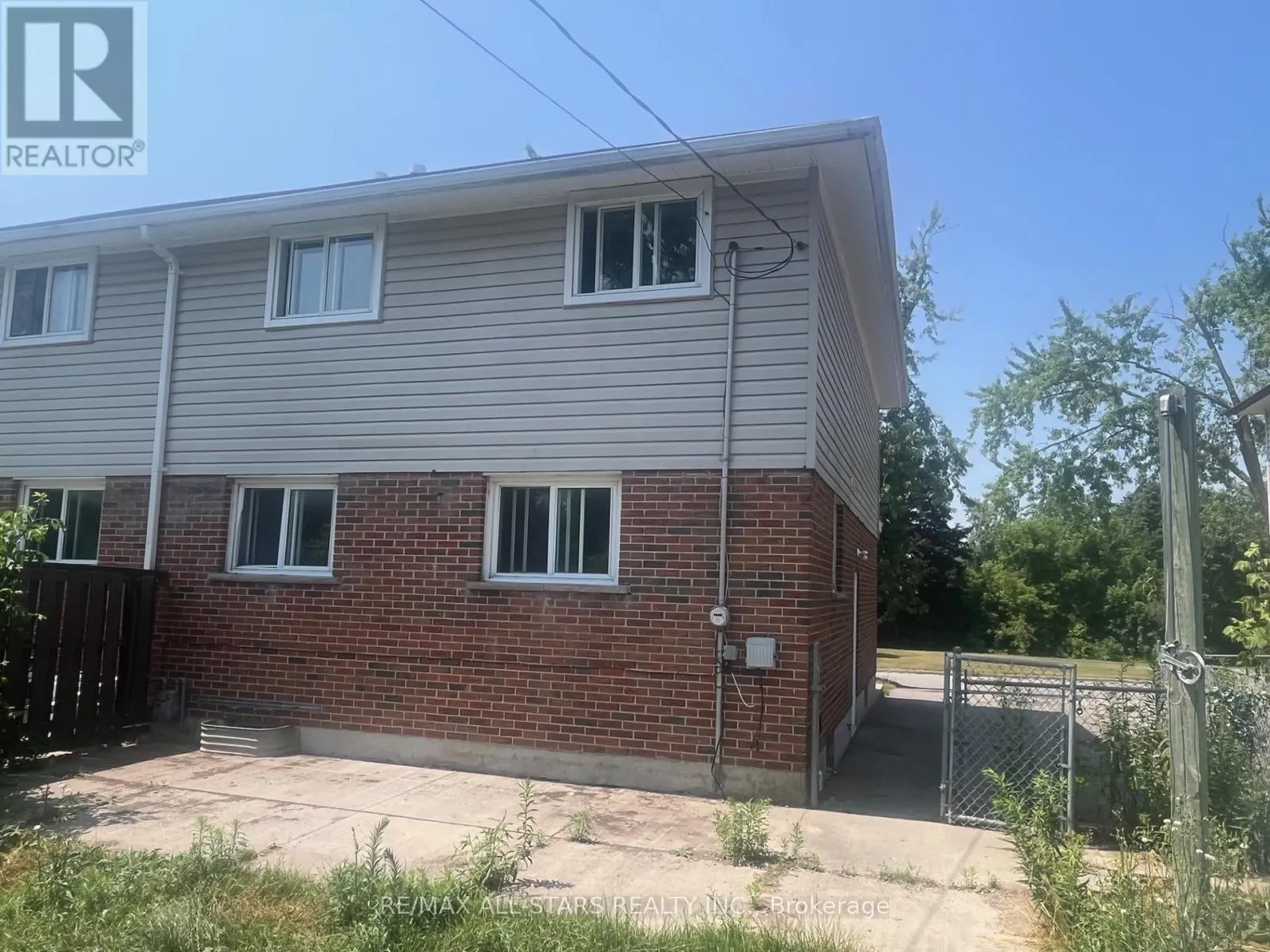 53 MARYKNOLL AVENUE