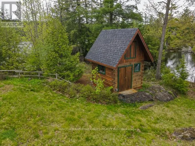 16 EVERGREEN WAY