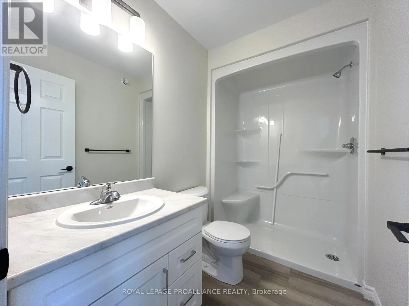 16 RIVERSTONE WAY