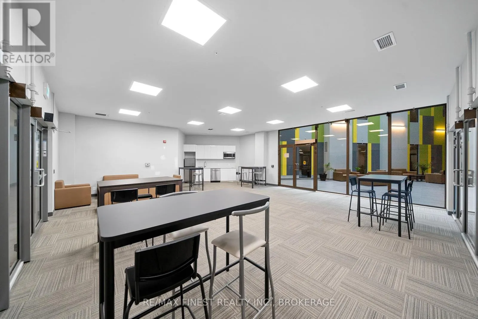 441 - 652 PRINCESS STREET, #441