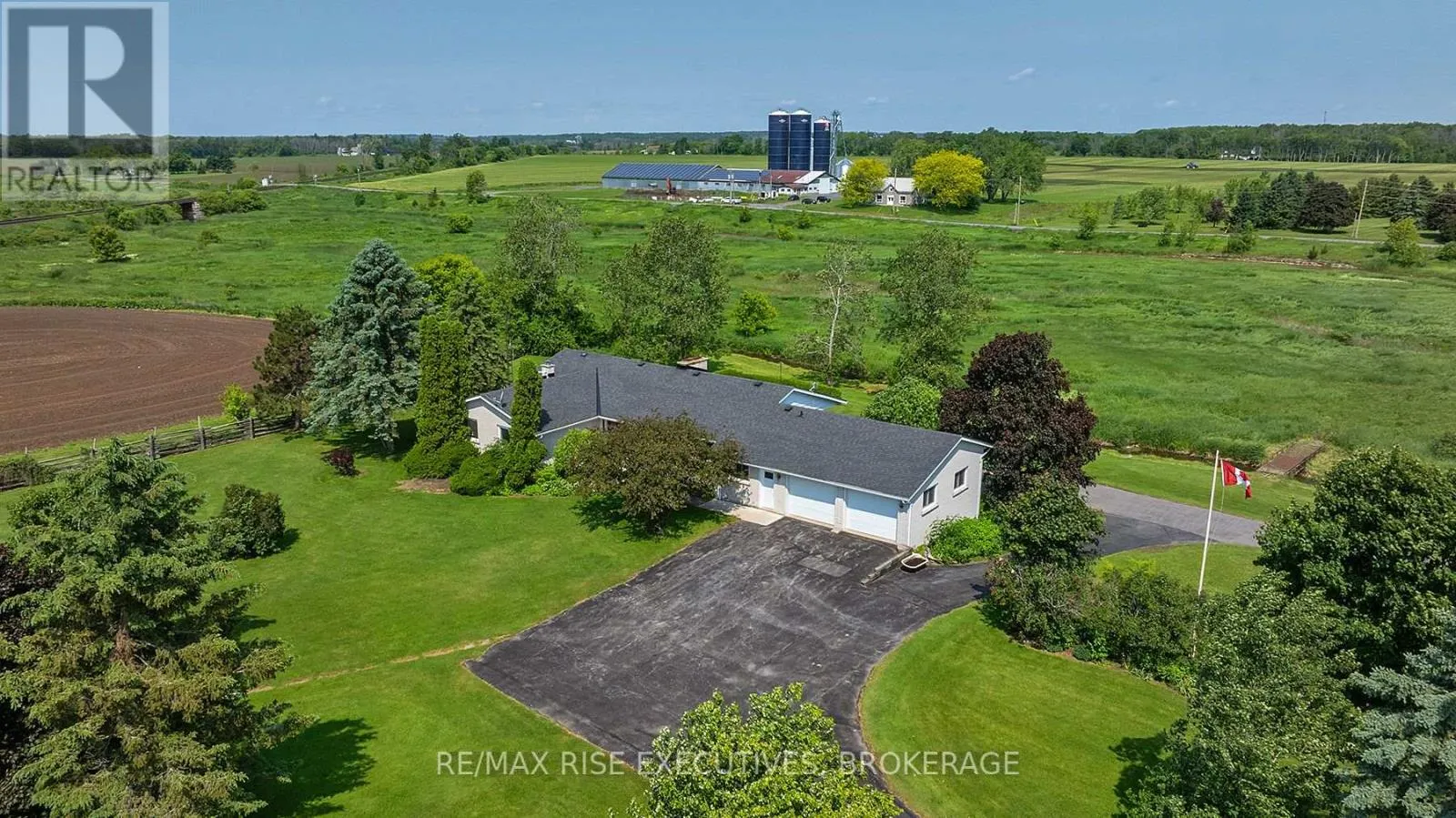 1128 TOWNLINE ROAD