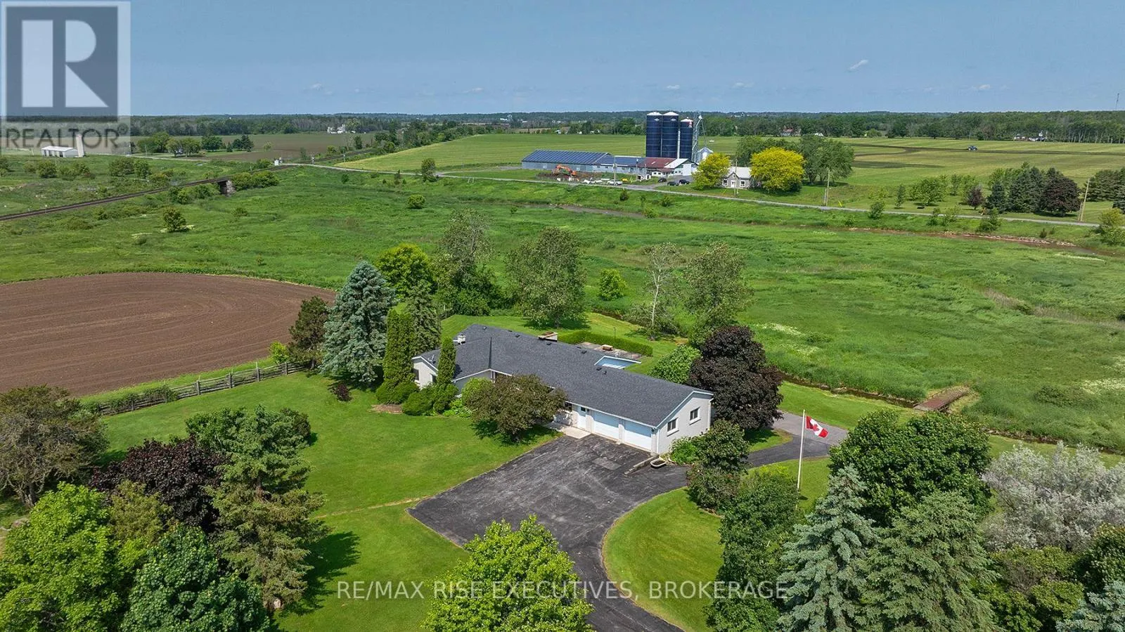 1128 TOWNLINE ROAD