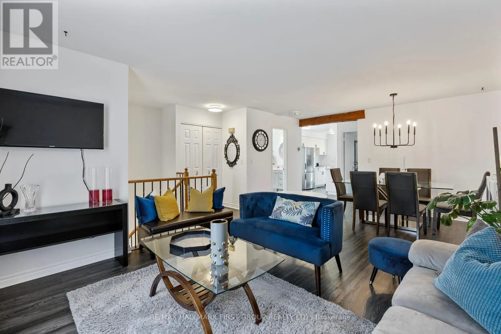 449 BURNHAM MANOR COURT