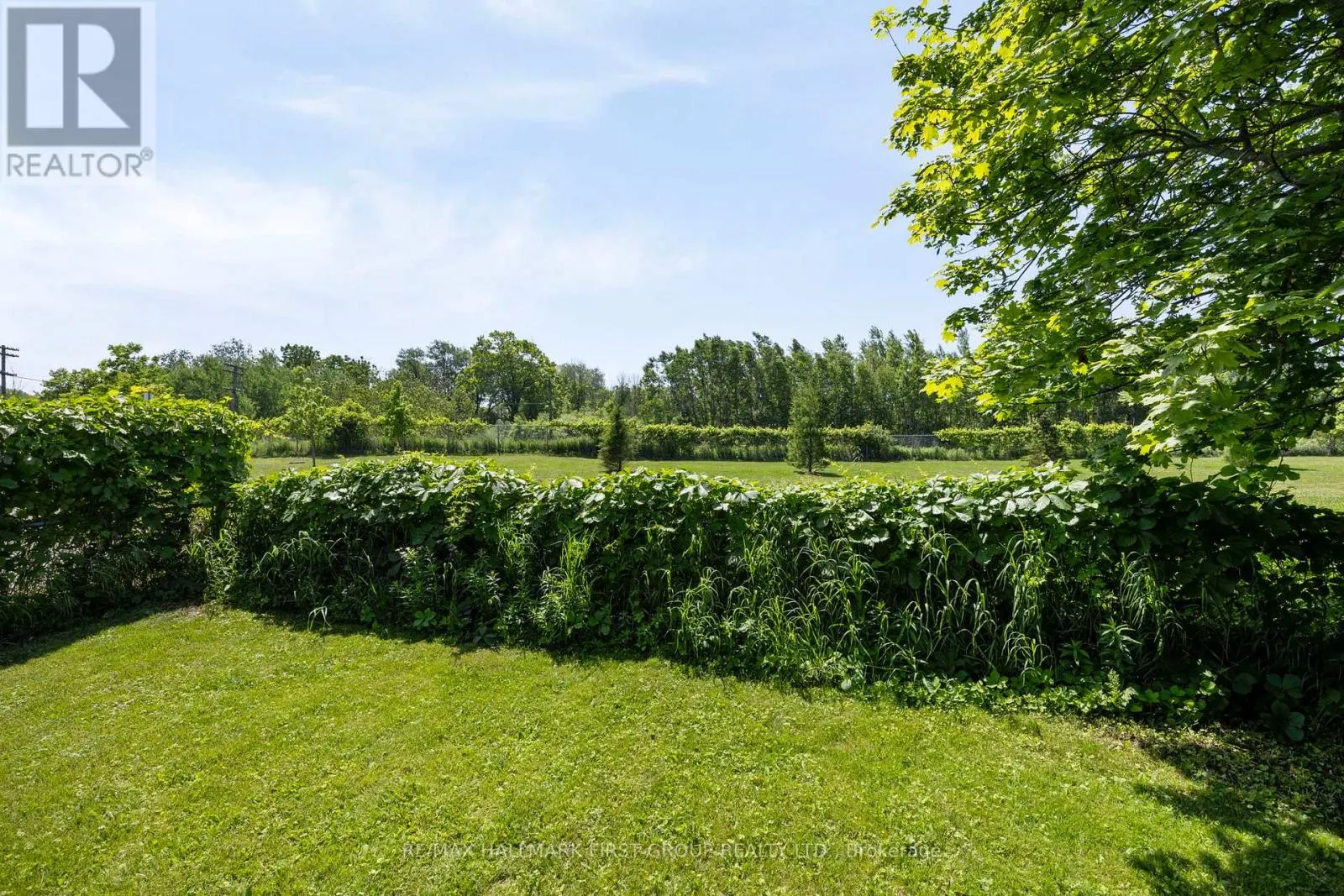 449 BURNHAM MANOR COURT