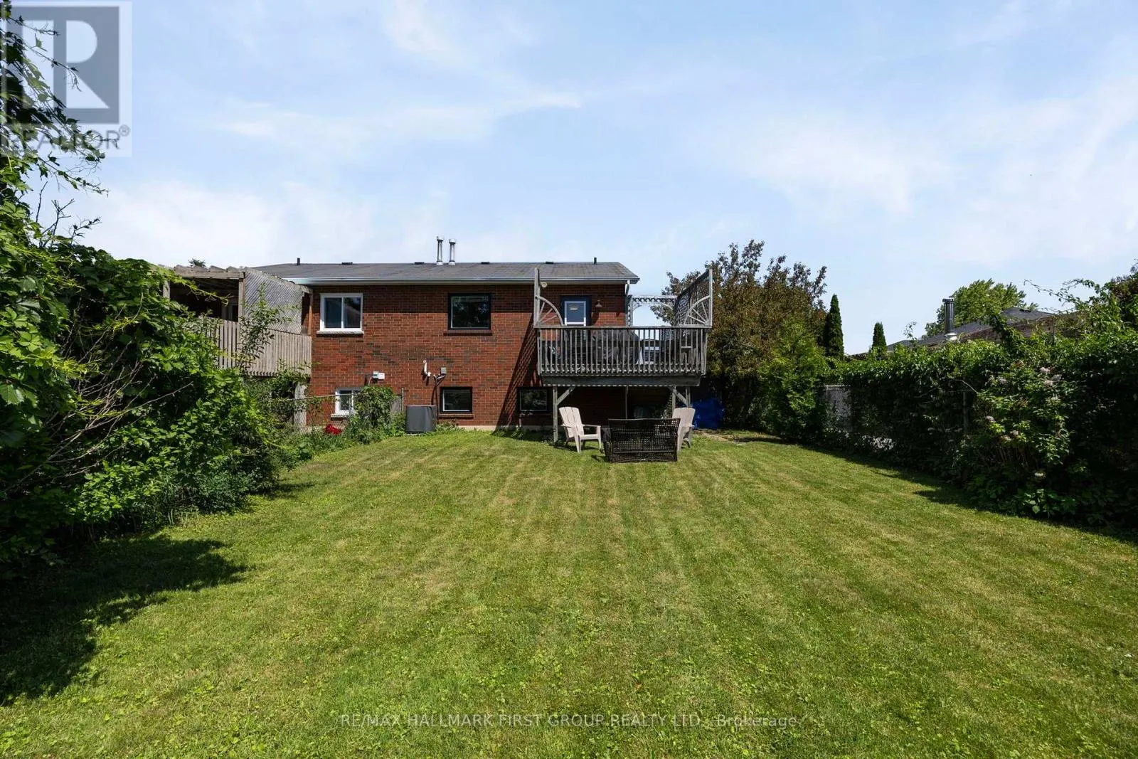 449 BURNHAM MANOR COURT