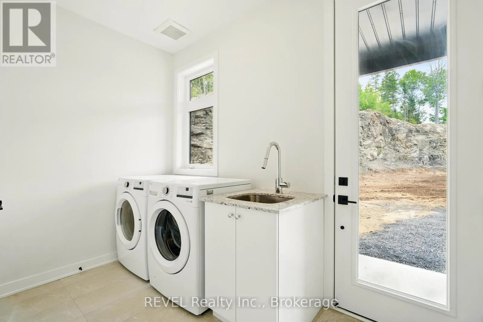 92 - 1179 ECHO HILLS ROAD, #92