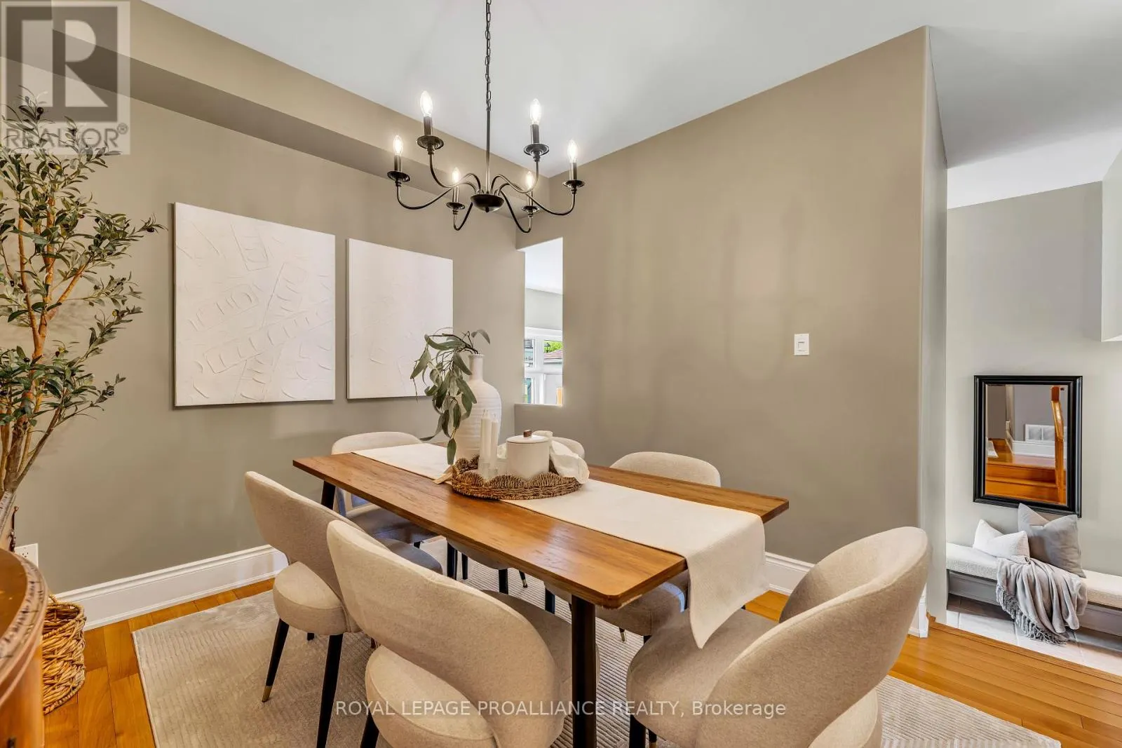 102 - 165 DIVISION STREET, #102