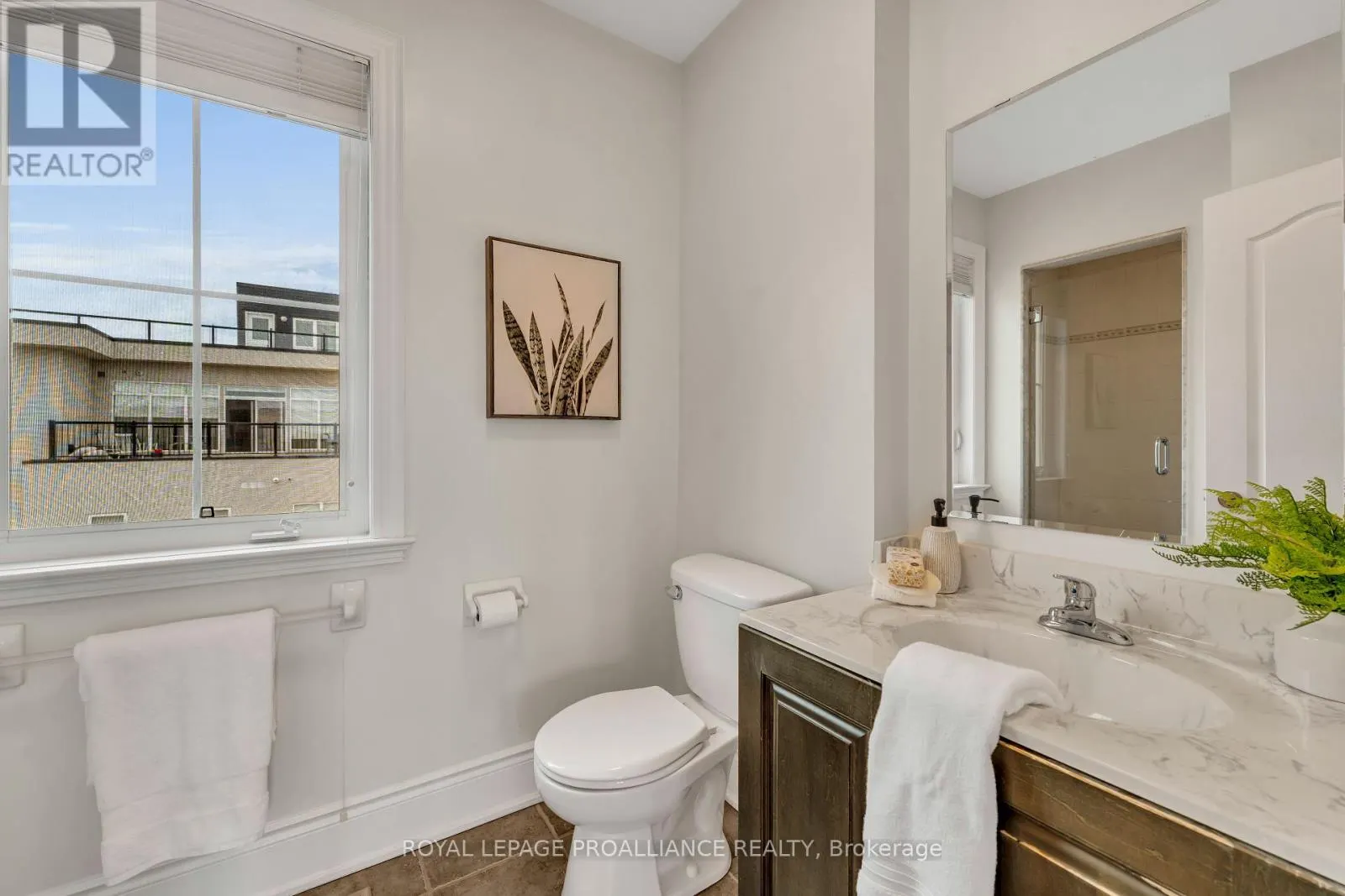 102 - 165 DIVISION STREET, #102
