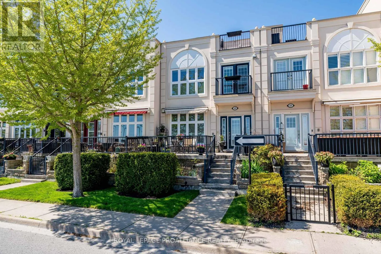 102 - 165 DIVISION STREET, #102