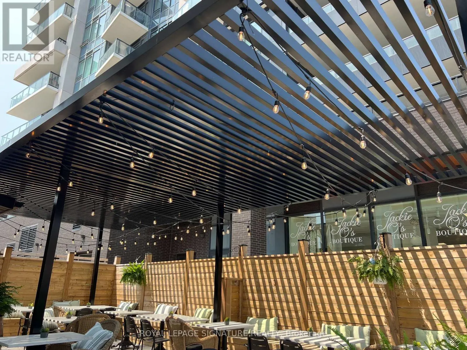 375 WINSTON ROAD