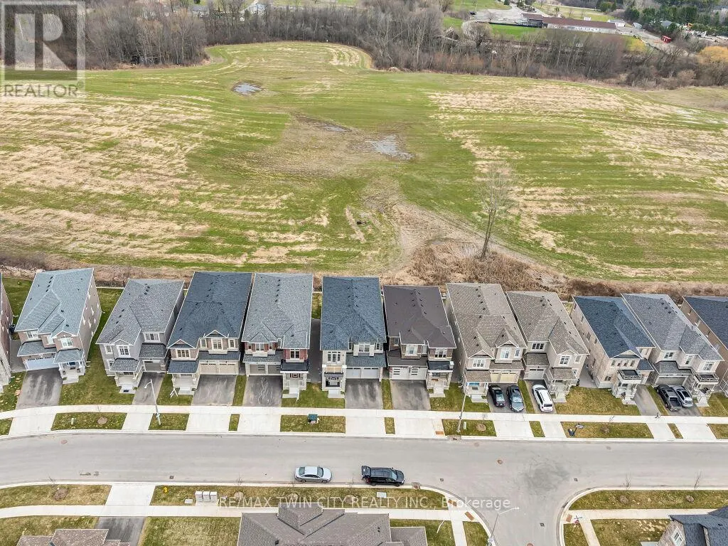 140 BLOOMFIELD CRESCENT