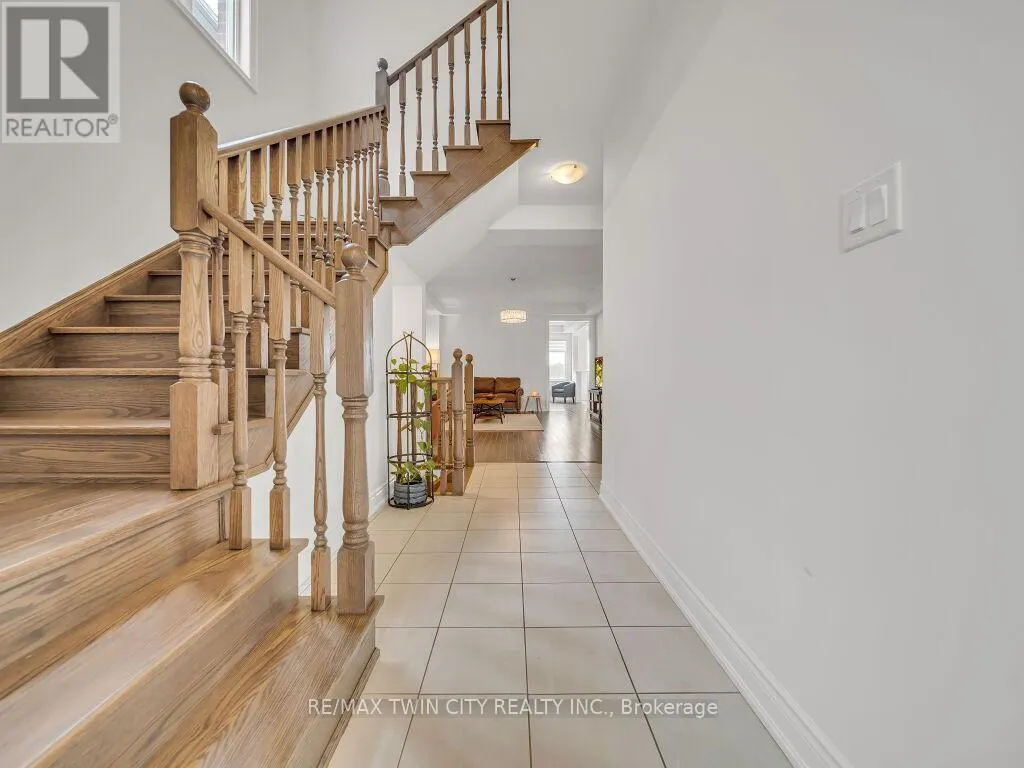 140 BLOOMFIELD CRESCENT