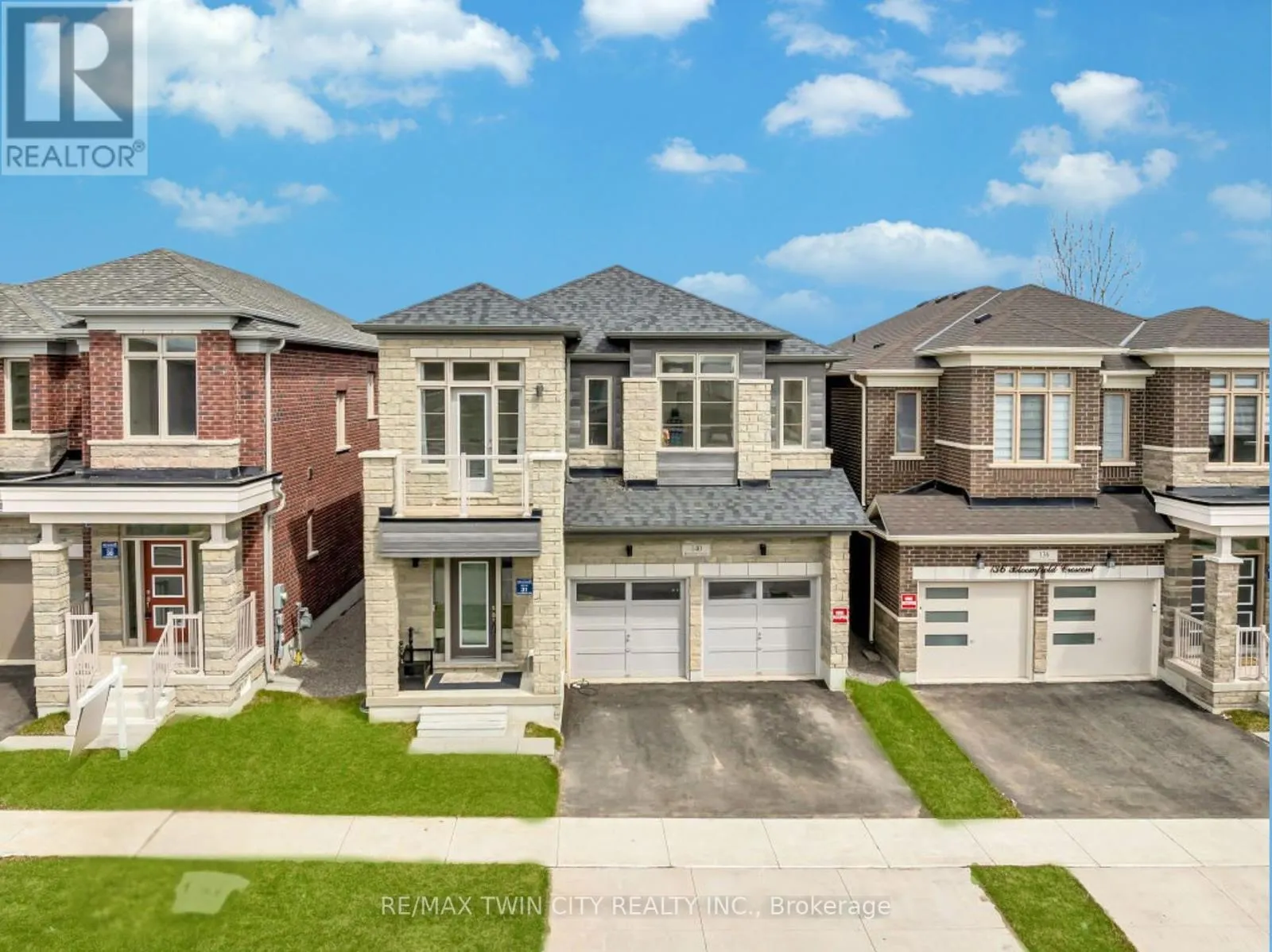 140 BLOOMFIELD CRESCENT