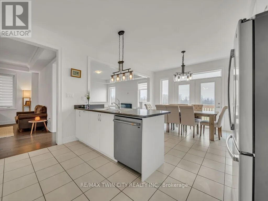 140 BLOOMFIELD CRESCENT