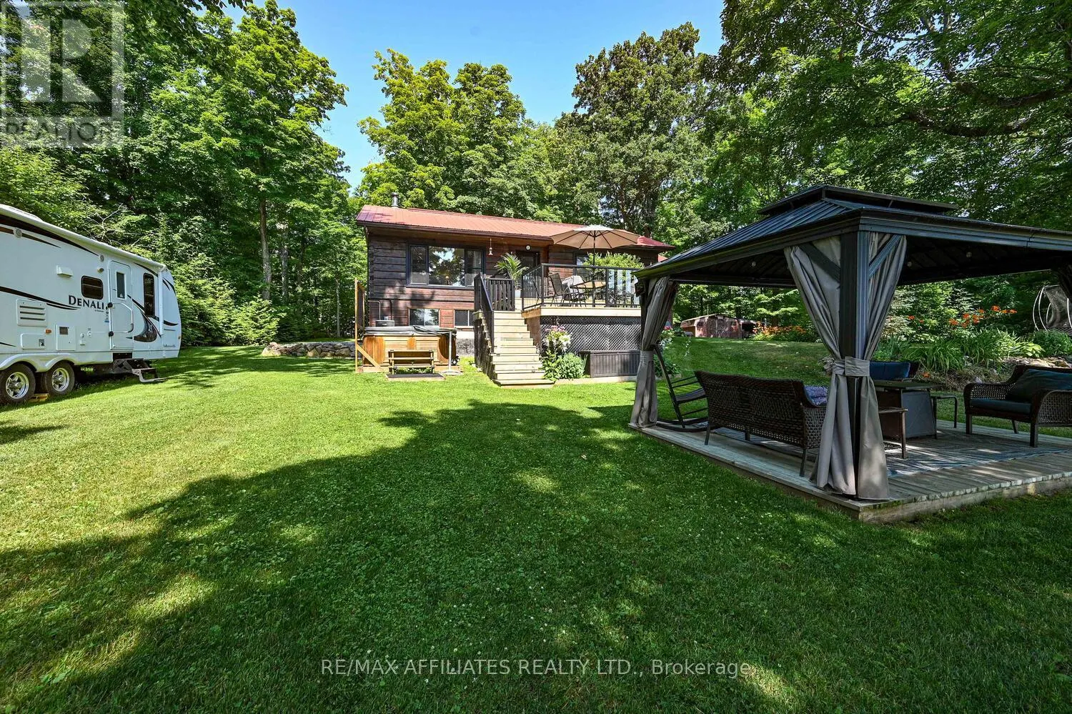 133 SUGARHOUSE LANE
