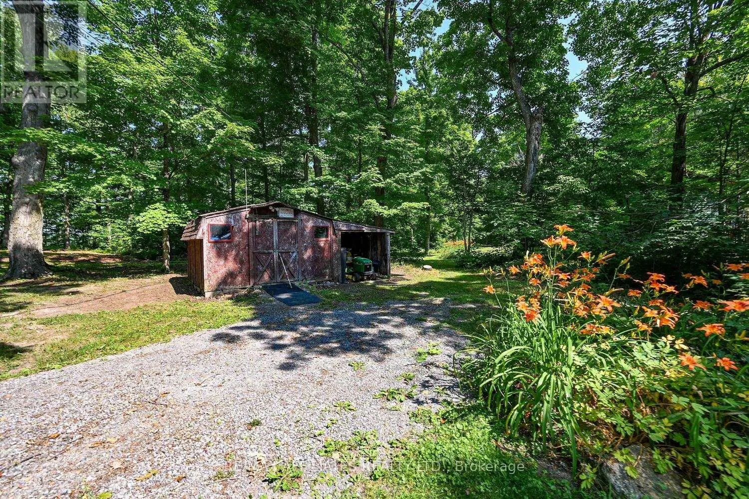 133 SUGARHOUSE LANE
