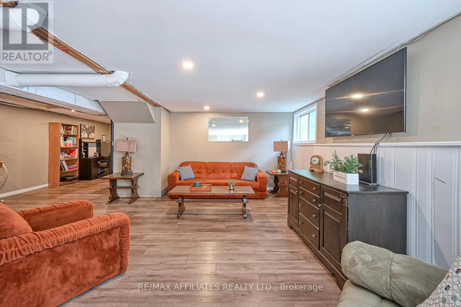 133 SUGARHOUSE LANE