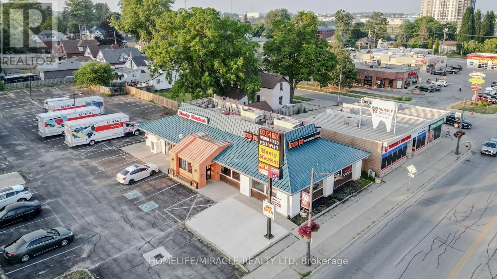 A - 985 TALBOT STREET