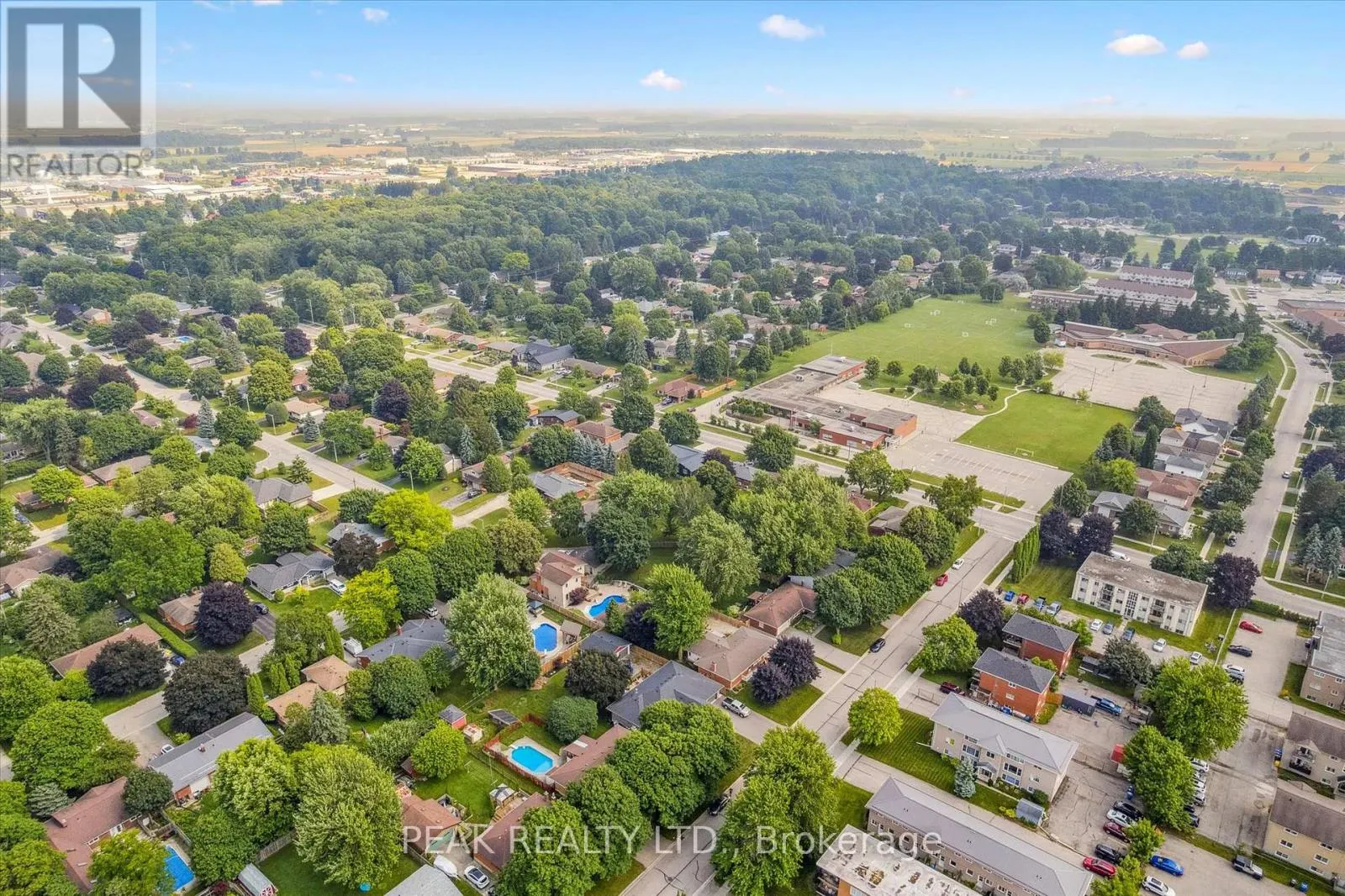 9 ROBIN DRIVE