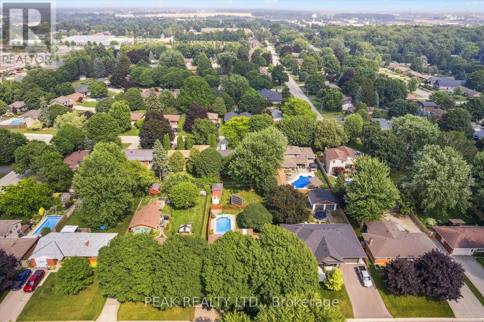 9 ROBIN DRIVE