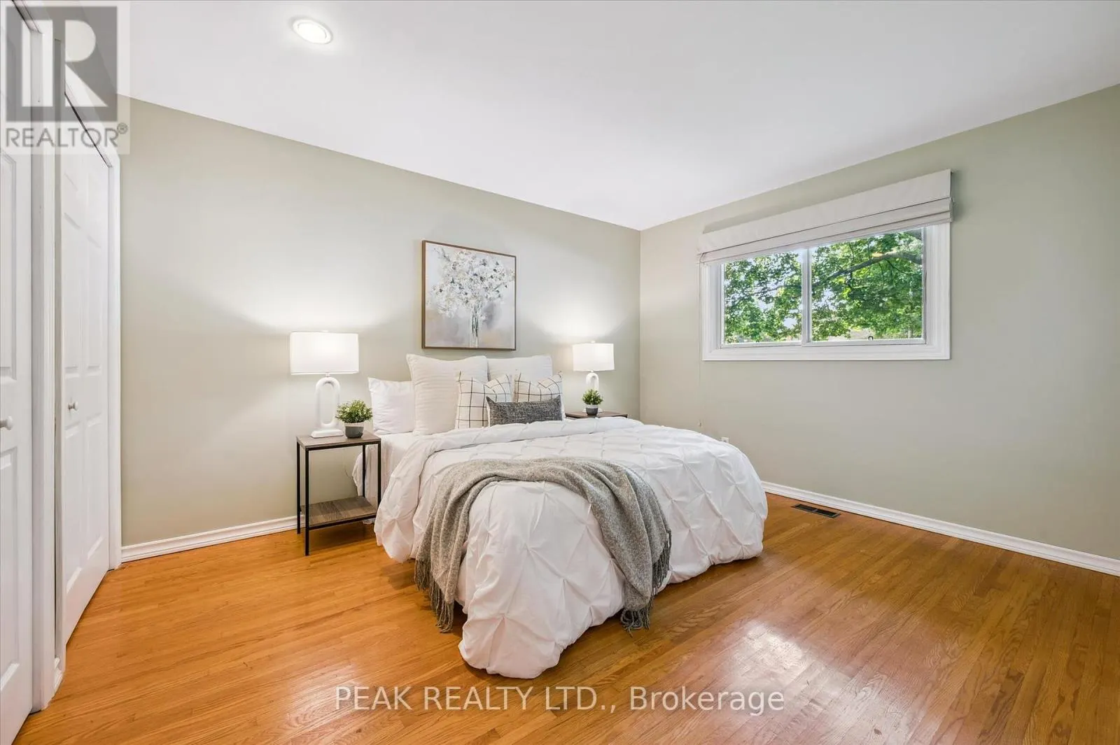 9 ROBIN DRIVE