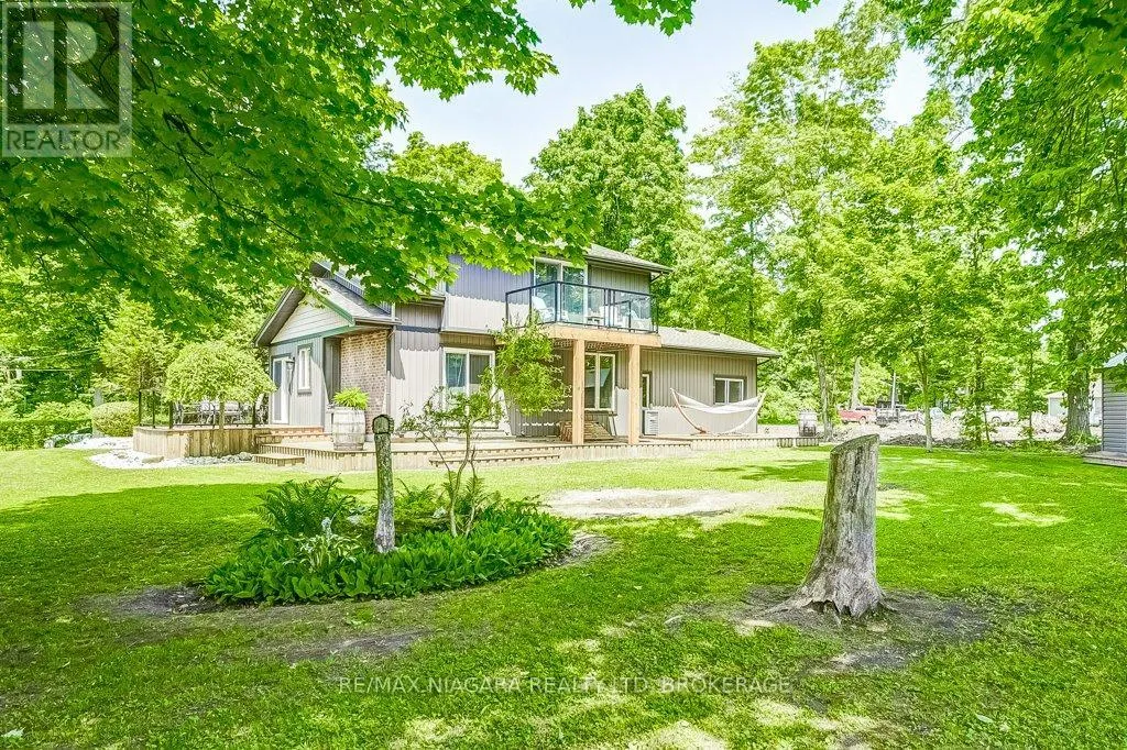 4905 MAPLEVIEW CRESCENT