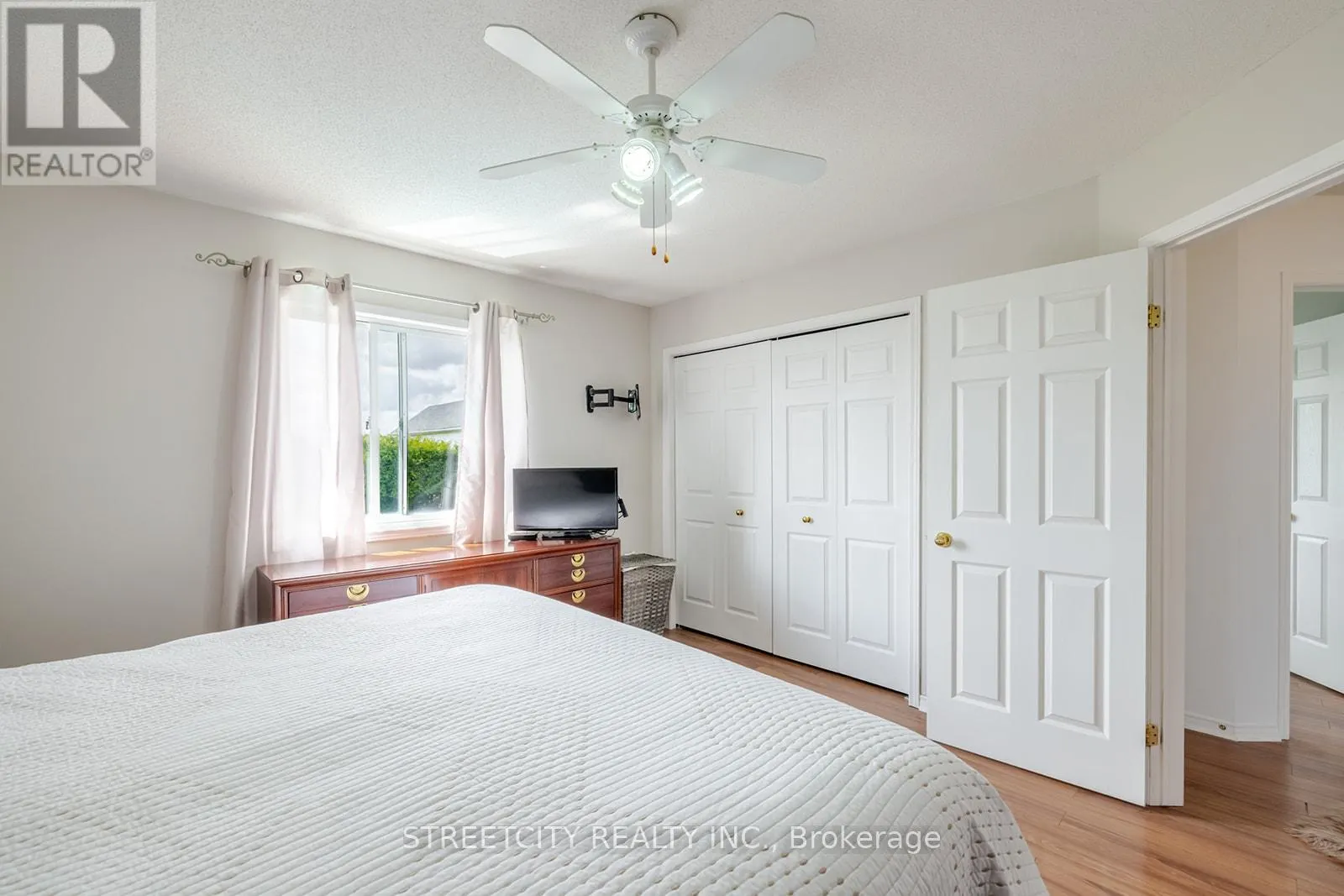 226 ANDREA CRESCENT