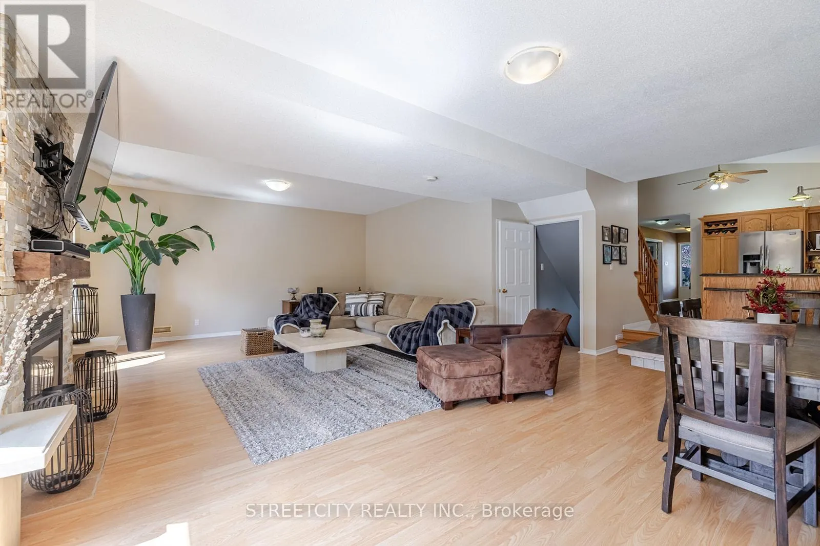 226 ANDREA CRESCENT
