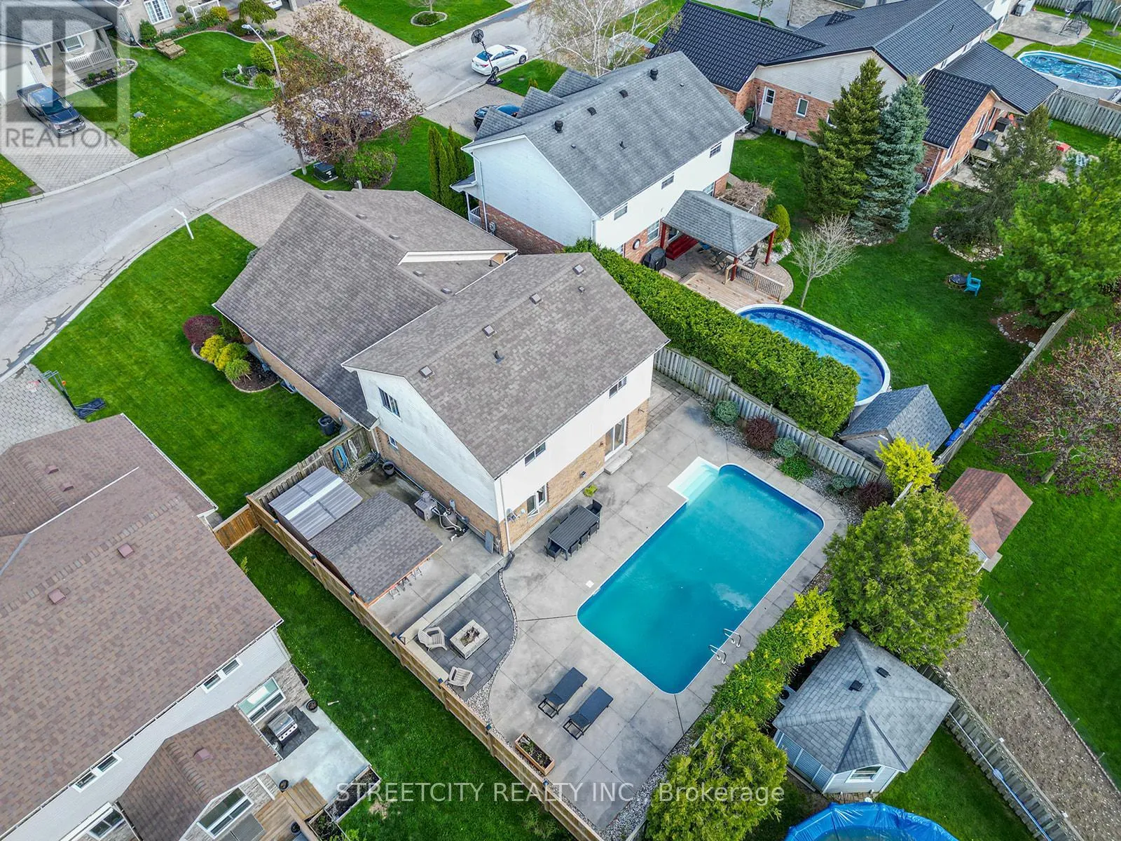 226 ANDREA CRESCENT