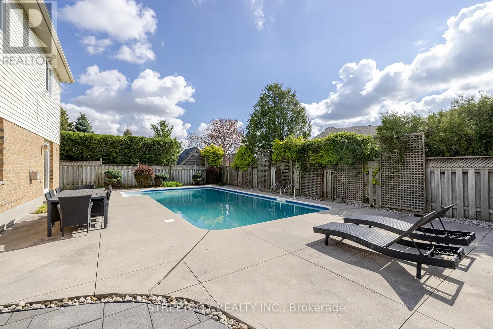 226 ANDREA CRESCENT