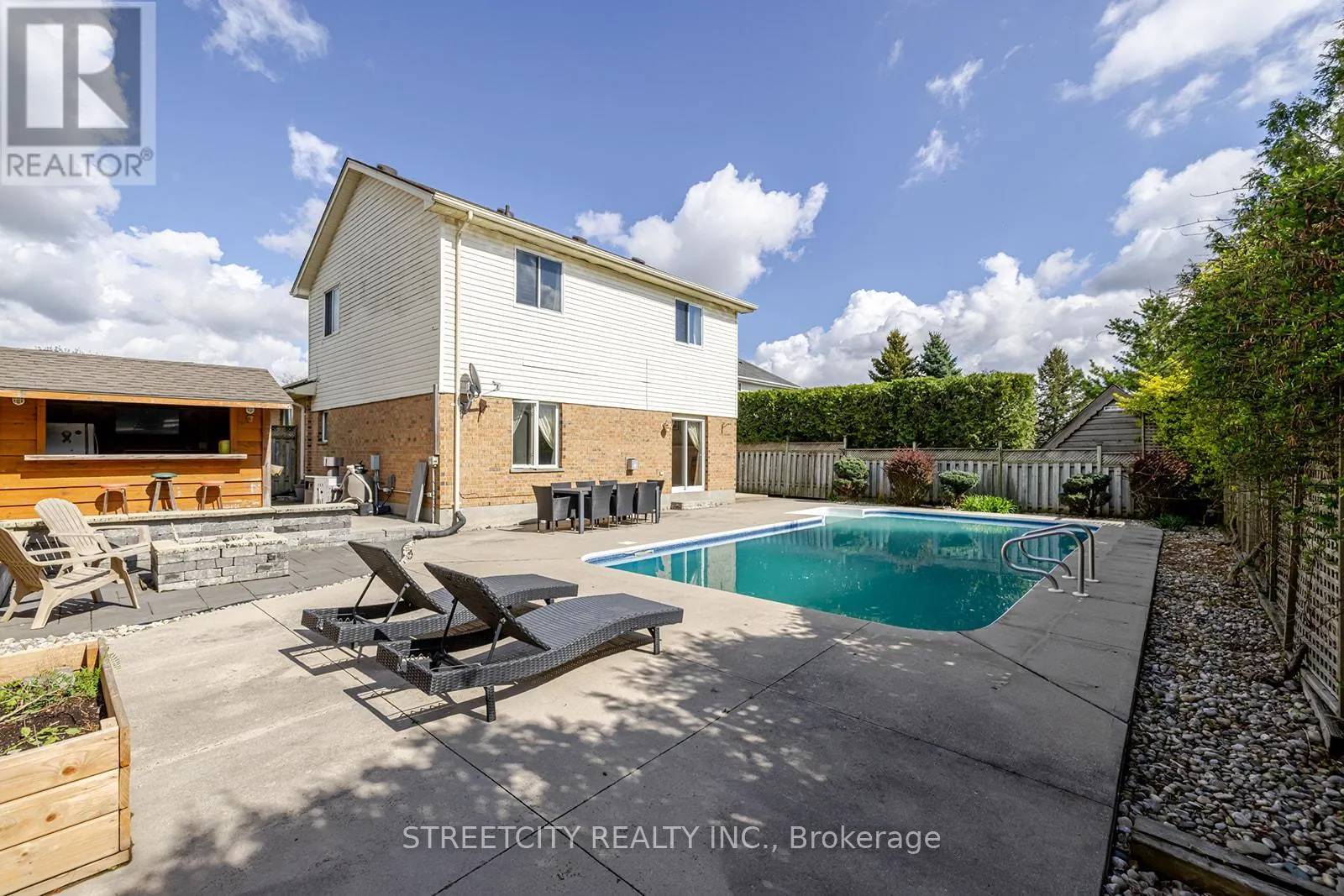 226 ANDREA CRESCENT