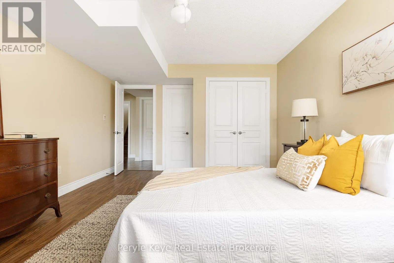 5 PRESCOTT CRESCENT