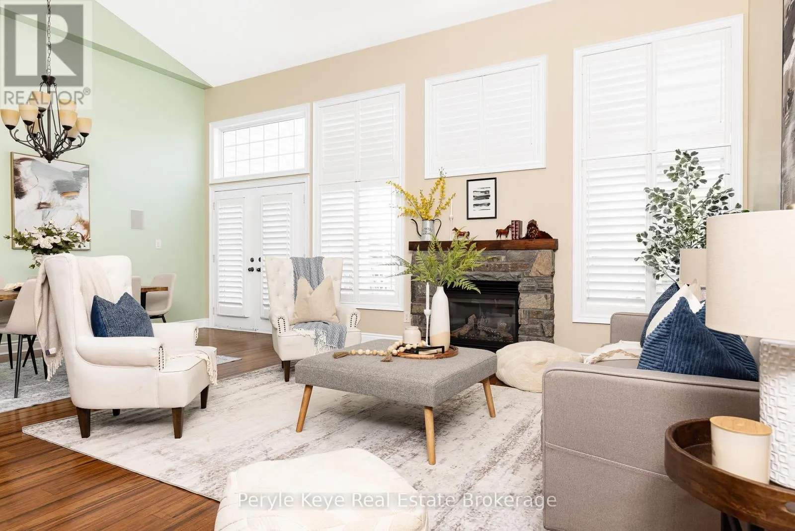 5 PRESCOTT CRESCENT