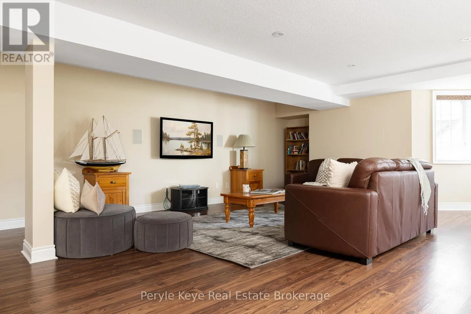 5 PRESCOTT CRESCENT