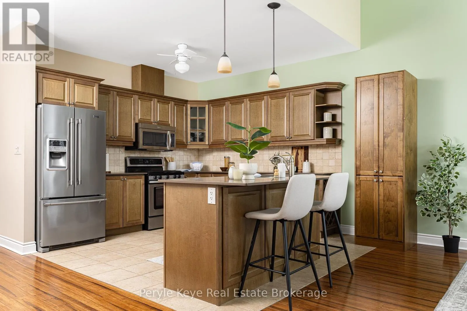 5 PRESCOTT CRESCENT