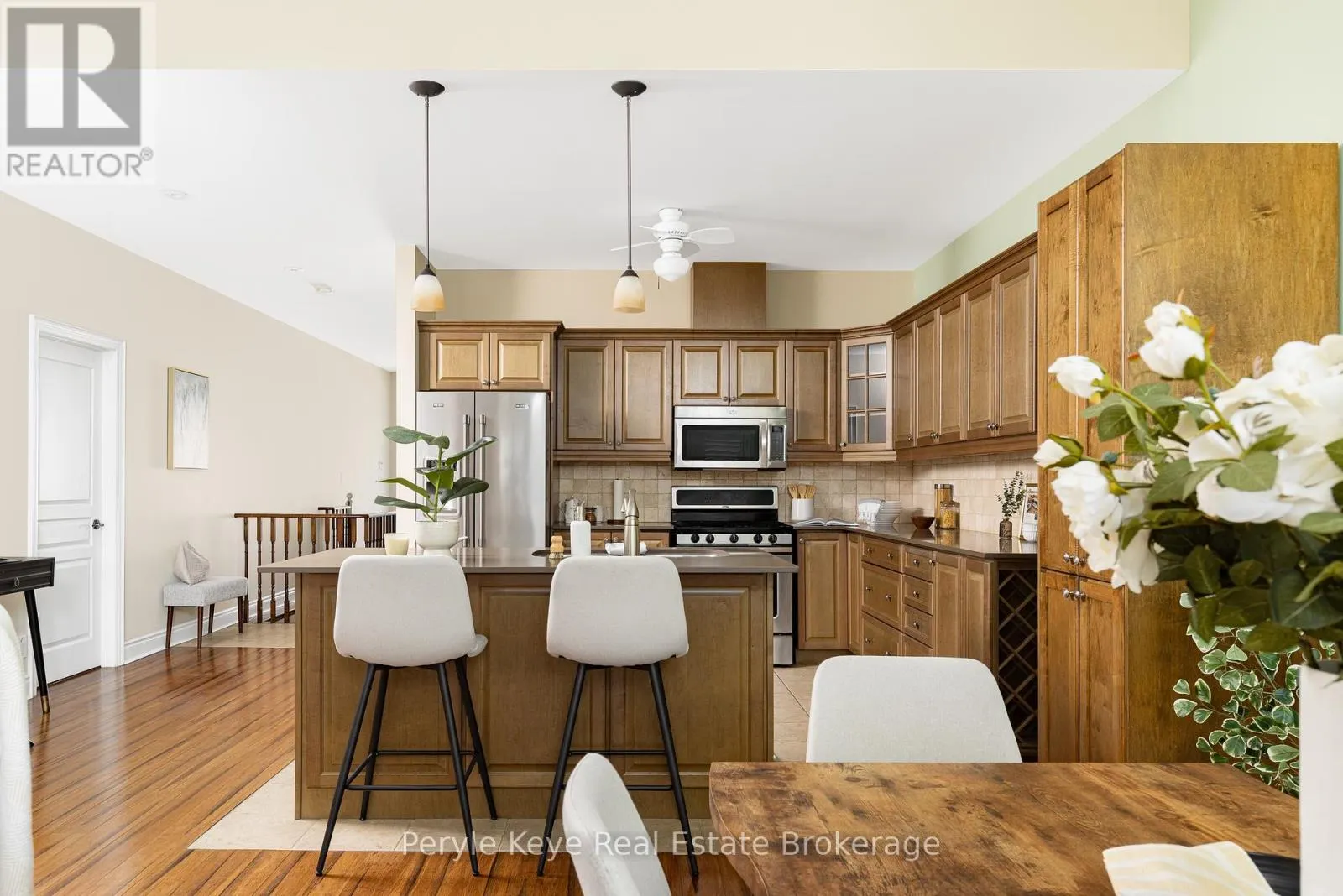 5 PRESCOTT CRESCENT